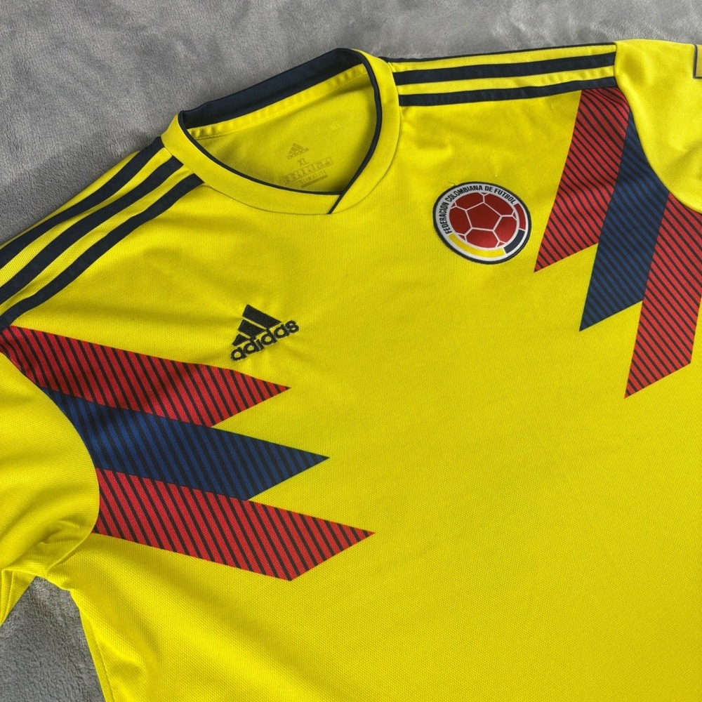 Adidas Colombia‎ National Soccer Team Jersey Mens XL ClimaLite 2018 World Cup - Picture 2 of 11